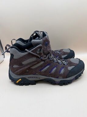 Merrell Women's Size 10 Mid-Height Hiking Boots in Gray and Purple